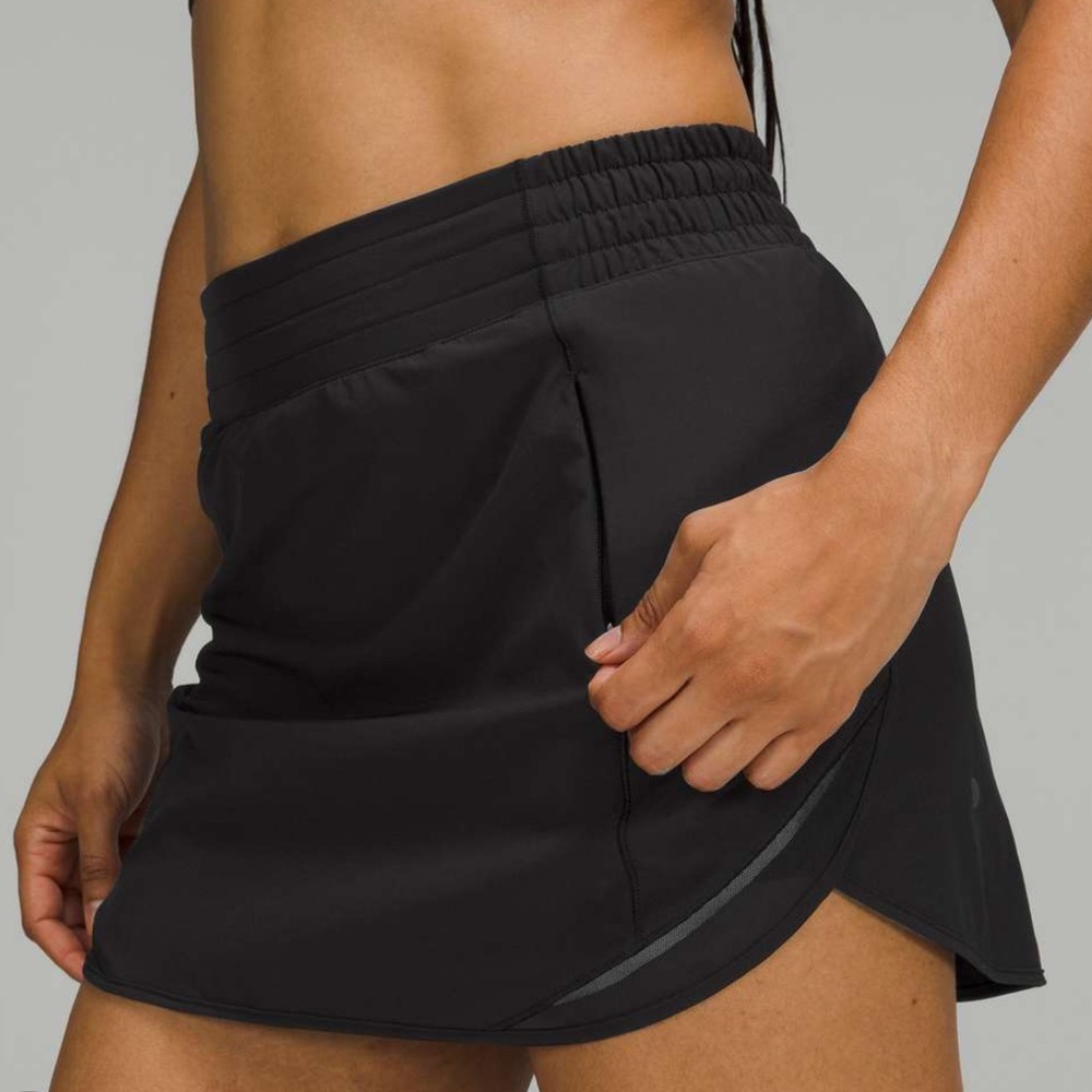 lululemon hotty hot skirt